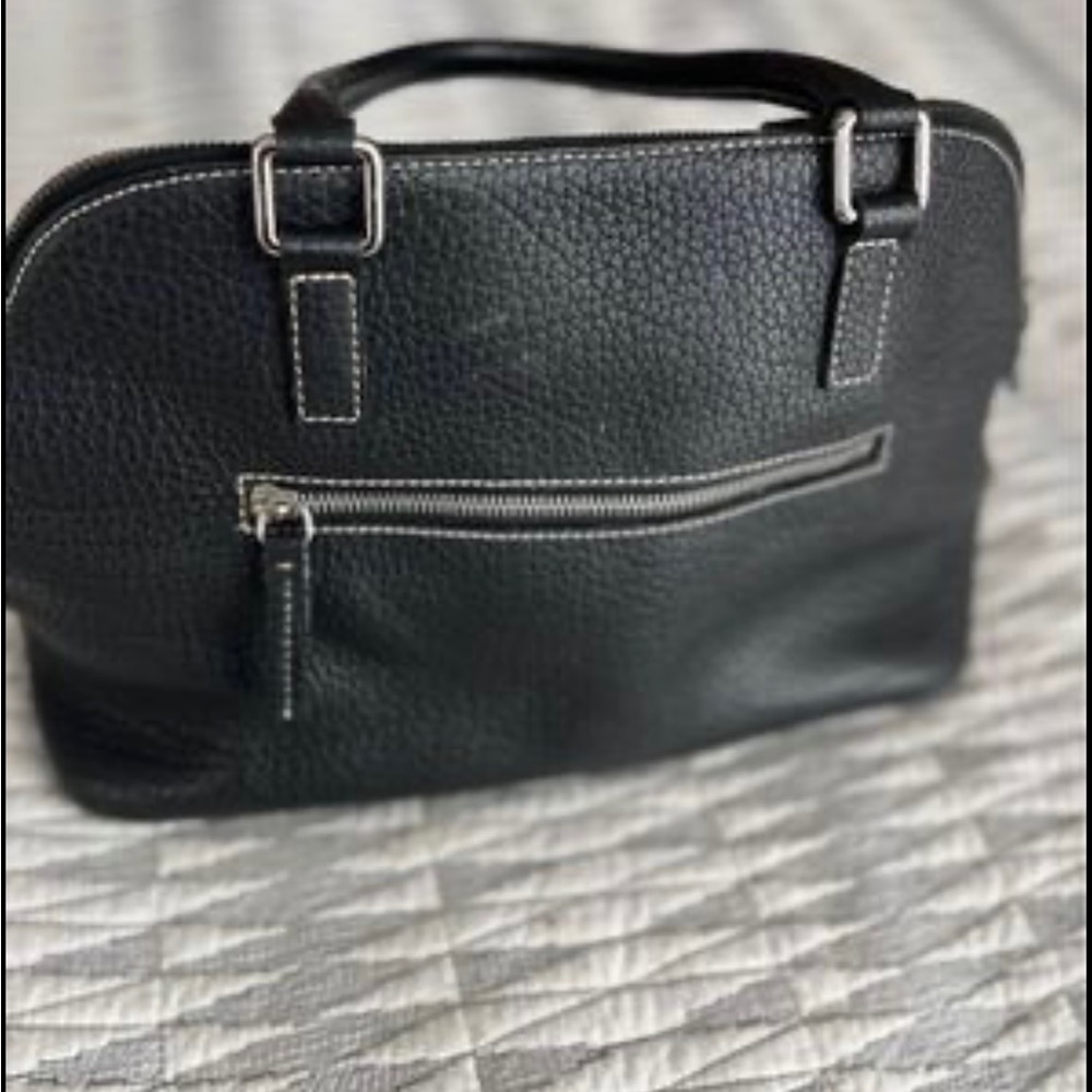 Dooney and Bourke pebble leather handbag - Picture 3 of 5